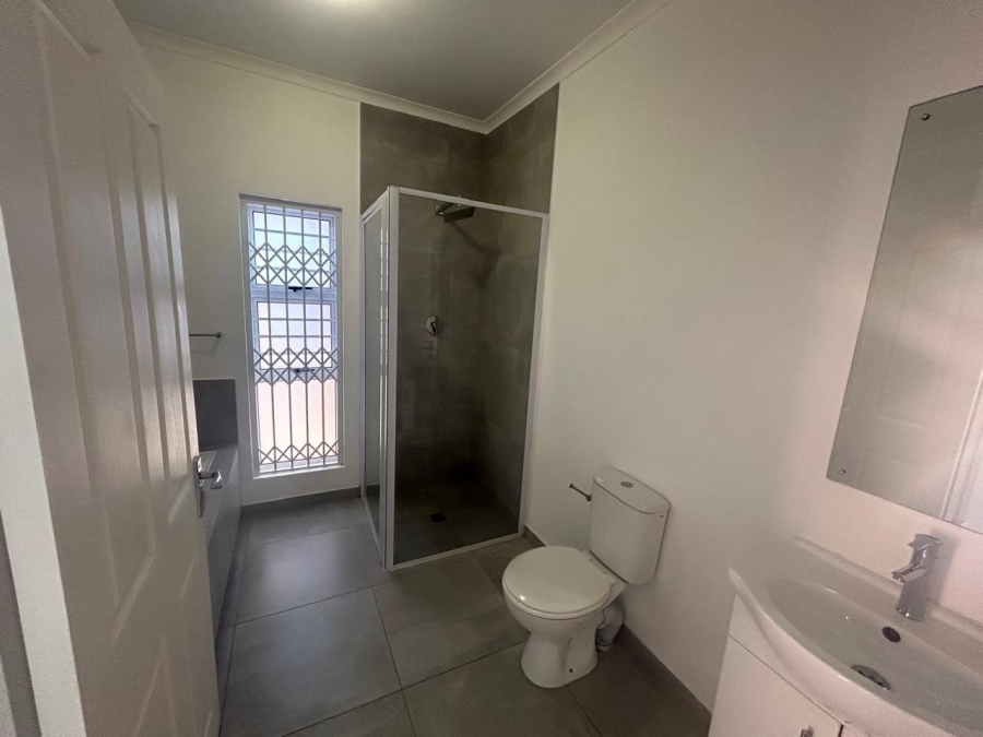 2 Bedroom Property for Sale in Beacon Bay Eastern Cape
